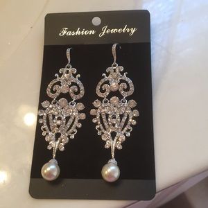 Bridal chandelier earrings